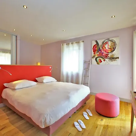 Les Hauts De L'ouysse Hotel *